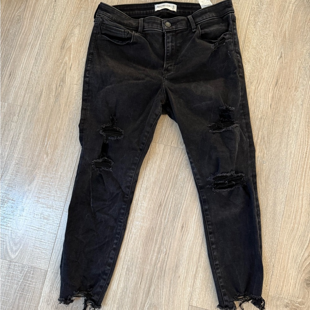 Abercrombie & Fitch Black Distressed Skinny Jeans